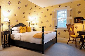 Inns of Aurora Resort & Spa