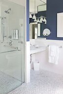 Inns of Aurora Resort & Spa