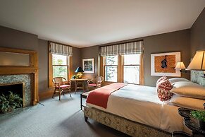 Inns of Aurora Resort & Spa