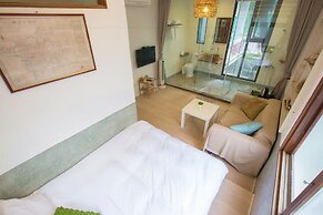 Two Meters Lane Two Hall