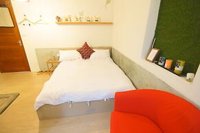 Two Meters Lane Two Hall