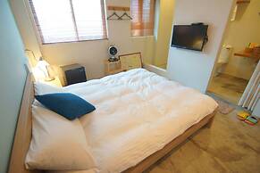 Two Meters Lane Two Hall