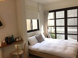 Two Meters Lane Two Hall