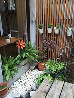 Two Meters Lane Two Hall