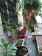 Two Meters Lane Two Hall