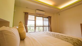 Coconut Grove House B and B