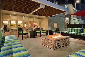 Home2 Suites by Hilton Anchorage / Midtown