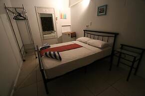 Caravella Backpackers