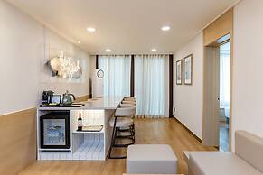 Kensington Resort Seorak Beach