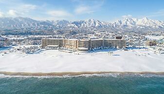 Kensington Resort Seorak Beach