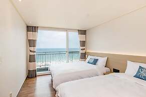 Kensington Resort Seorak Beach