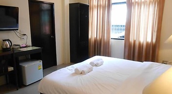 The Bang Khun Phrom Suites