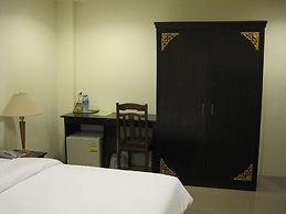 The Bang Khun Phrom Suites