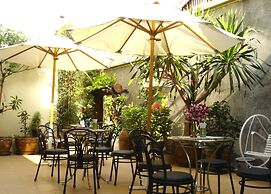 The Bang Khun Phrom Suites