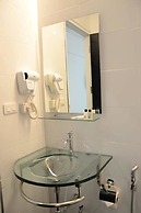 3Howw Hostel at Sukhumvit 21