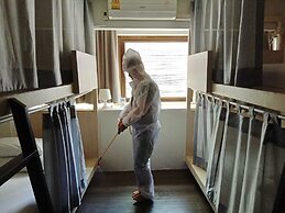 3Howw Hostel at Sukhumvit 21