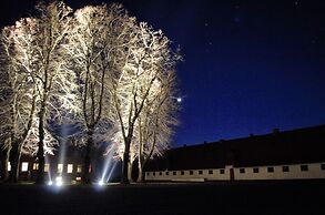 Ny Kirstineberg Gods Bed & Breakfast