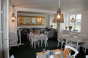 Ny Kirstineberg Gods Bed & Breakfast