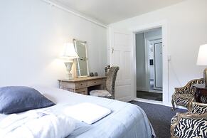 Ny Kirstineberg Gods Bed & Breakfast