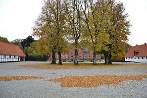 Ny Kirstineberg Gods Bed & Breakfast
