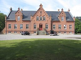 Ny Kirstineberg Gods Bed & Breakfast