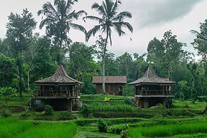 Tepi Sawah Lodge