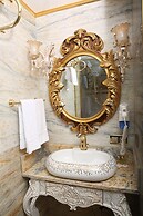 Laleli Blue Marmaray Hotel