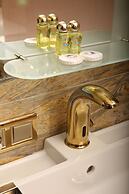 Laleli Blue Marmaray Hotel