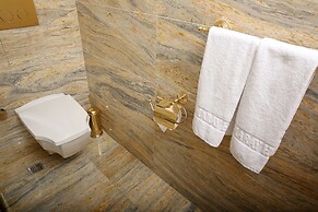 Laleli Blue Marmaray Hotel