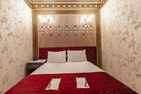 Laleli Blue Marmaray Hotel