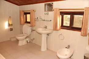 Roc Heights Lodge