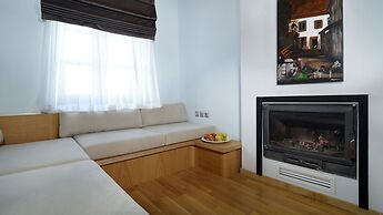 Dilofo Hotel Luxury Suites