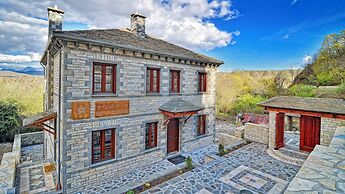 Dilofo Hotel Luxury Suites