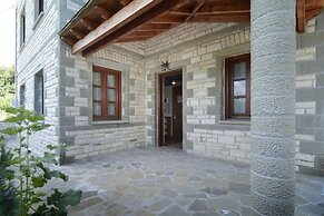 Dilofo Hotel Luxury Suites