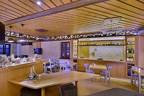 Dilofo Hotel Luxury Suites