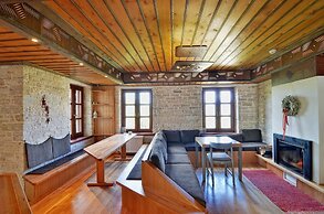 Dilofo Hotel Luxury Suites