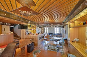 Dilofo Hotel Luxury Suites