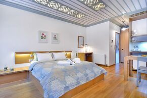 Dilofo Hotel Luxury Suites