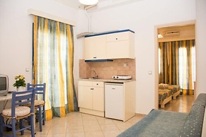 Uncle George Studios by Estia