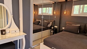 Luxurious Villa Anna Maria