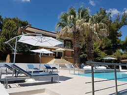 Luxurious Villa Anna Maria