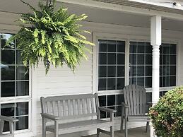 Farmstead Inn & Conference Center