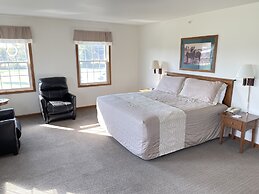 Farmstead Inn & Conference Center