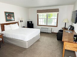 Farmstead Inn & Conference Center