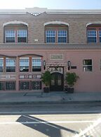 Monterey Inn Hotel