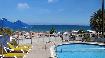 Eleni Beach Hotel