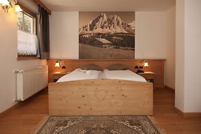 Hotel Apartments Wellness Villa di Bosco