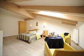 Hotel Apartments Wellness Villa di Bosco