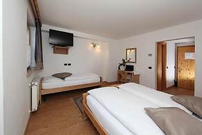 Hotel Apartments Wellness Villa di Bosco