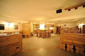 Hotel Apartments Wellness Villa di Bosco